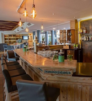 Bar (in der Unterkunft)