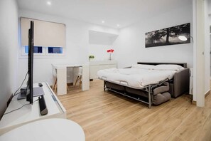2 bedrooms, desk, iron/ironing board, travel cot