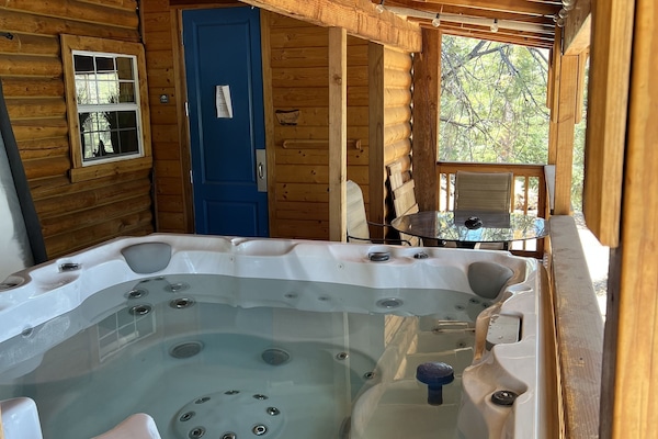 Bain à remous intérieur