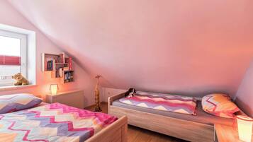 2 Schlafzimmer, Bügeleisen/Bügelbrett, kostenloses WLAN, Bettwäsche