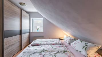 2 Schlafzimmer, Bügeleisen/Bügelbrett, kostenloses WLAN, Bettwäsche