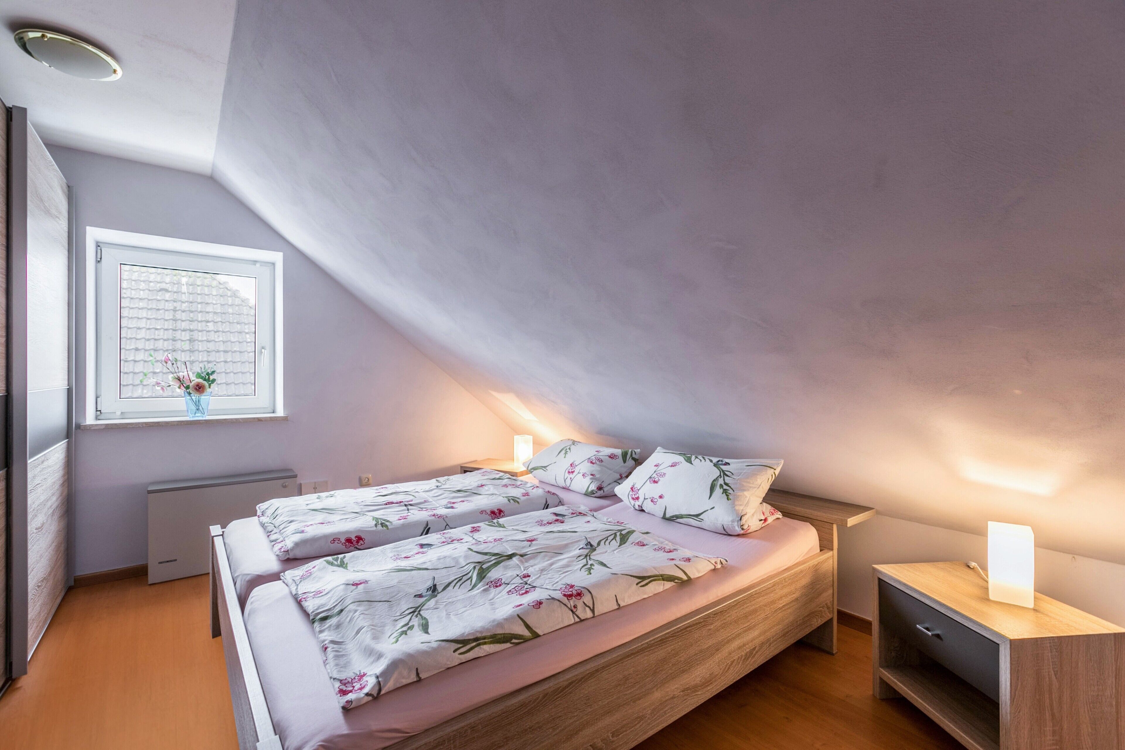 2 habitaciones, tabla de planchar con plancha y wifi gratis 