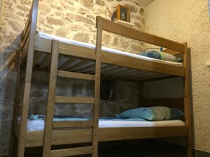 2 Schlafzimmer, Internetzugang, Bettwäsche
