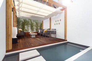 Pool - STUPENDO-2BR- Patio, Refresh Pond-A/C-Center (Lisboa)