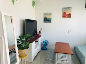 Living area - Bristol Park by 3 Angels (Pattaya)