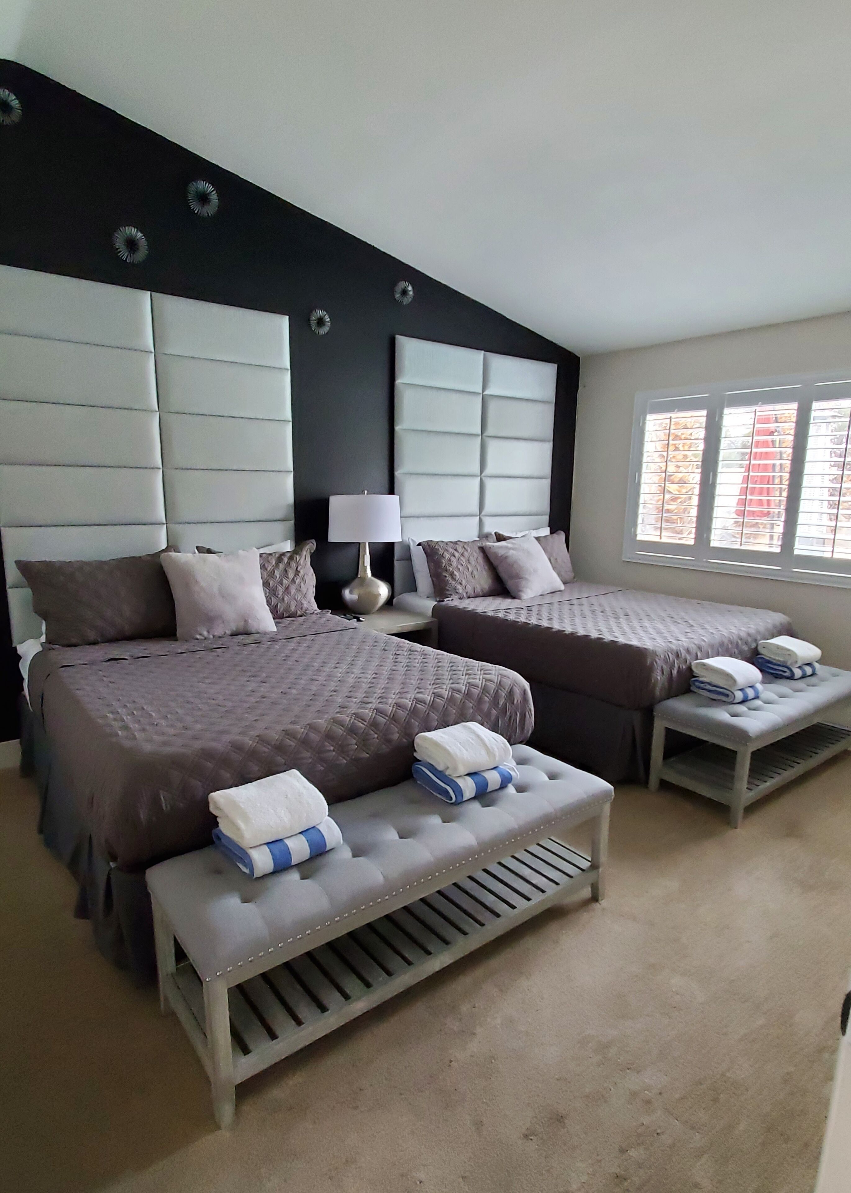 3 soverom, strykejern/-brett, wi-fi og sengetøy