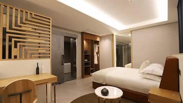 豪華雙人房 | 獨特裝潢、布置獨特、書桌、筆電工作空間