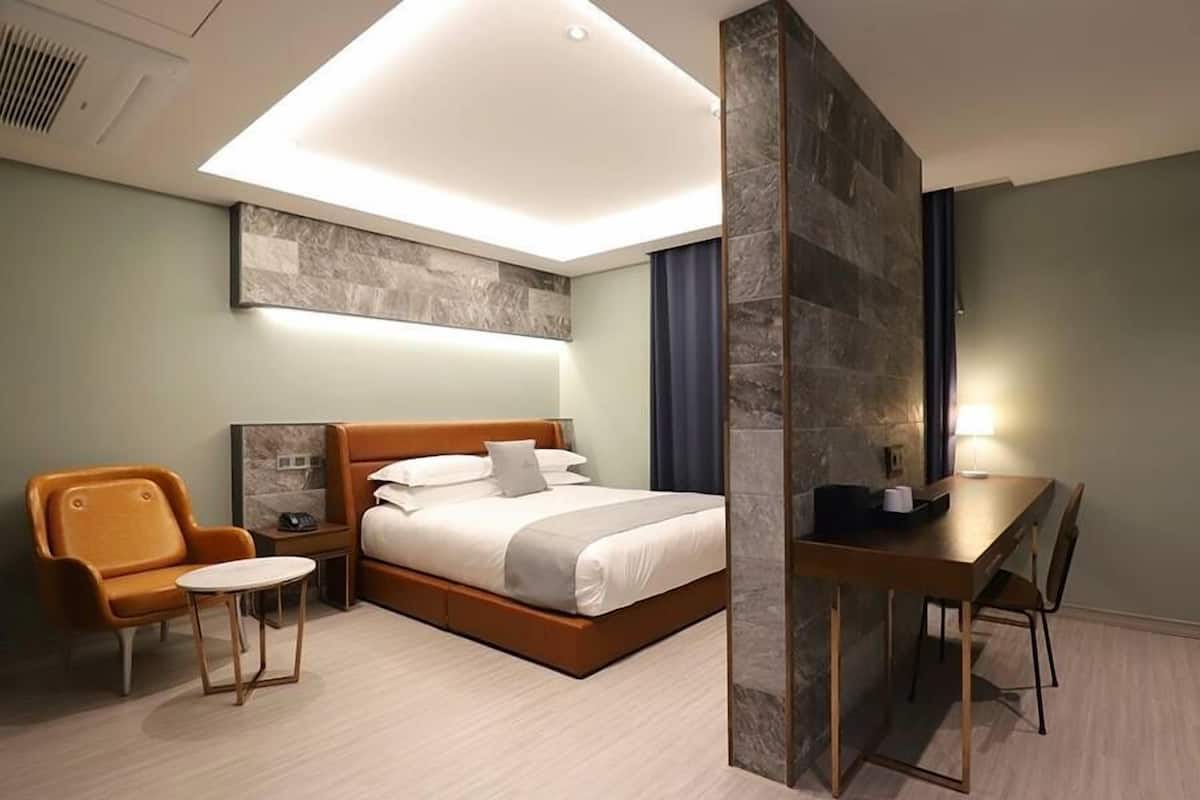 Habitación doble superior | Decoración individual, mobiliario individual, escritorio