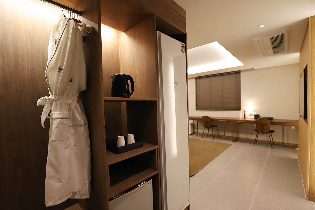 maple suite room | room amenity