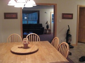 Dining - SUNDAY RIVER RENTAL (Bethel)