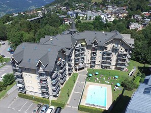 Esterni