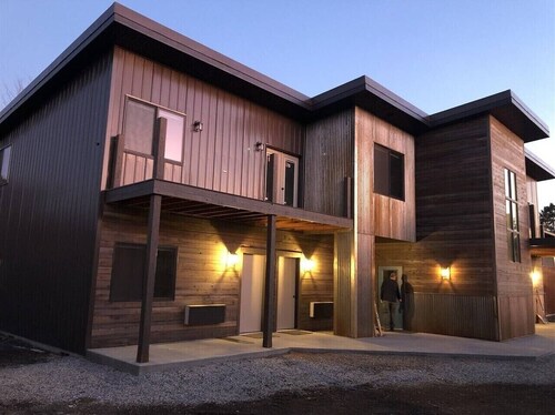 Arrowhead Lodge Unit 6