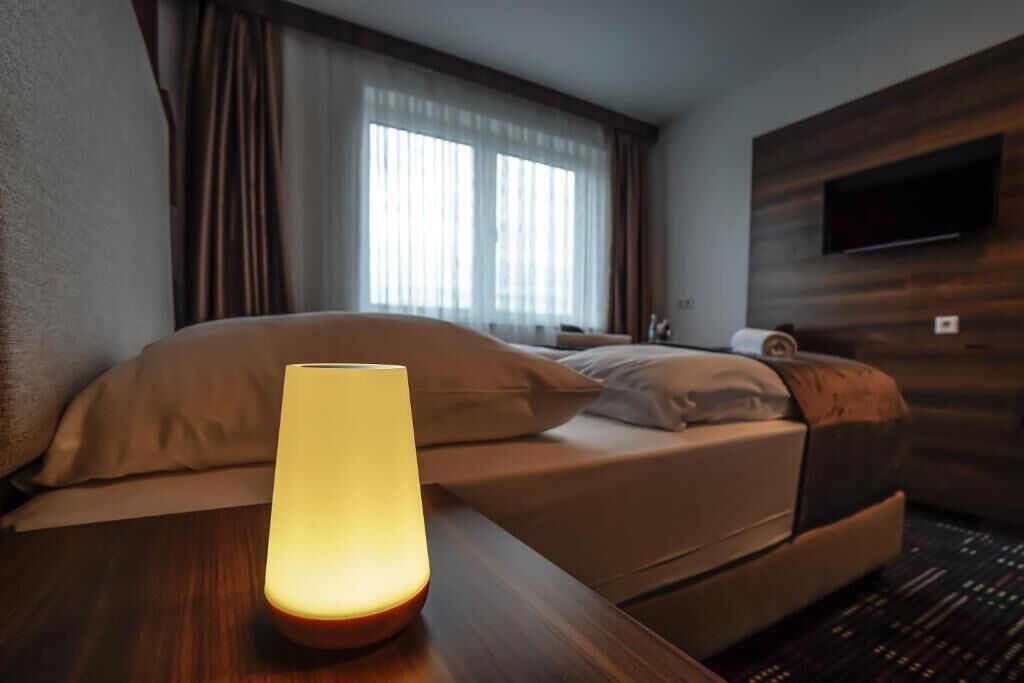 minibar, desk, free wifi, bed sheets