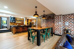 Dining - Serene Escape in Provenza (Medellin)