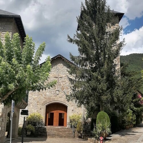 Cotefablo House. Ara accommodation. Gavín (Biescas)