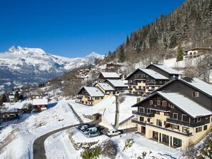 Exterior - Quiet apartment for 4 with balcony, garage, and pets welcome (Saint-Gervais-les-Bains)