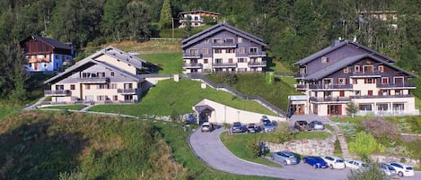 Esterni