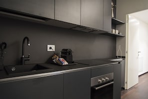 Fridge, microwave, oven, stovetop - St.Ambrogio 2Bd New apartment (Milano)