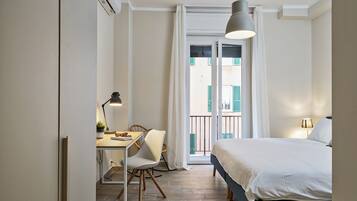 Cots/infant beds, free WiFi, bed sheets