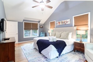 6 Schlafzimmer, Bügeleisen/Bügelbrett, kostenloses WLAN, Bettwäsche