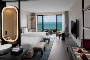 2 Twin Premium Oceanfront | Premium bedding, memory foam beds, minibar, individually decorated