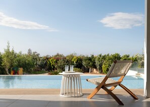 屋外プール、温水プール