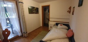 2 habitaciones, internet y ropa de cama 