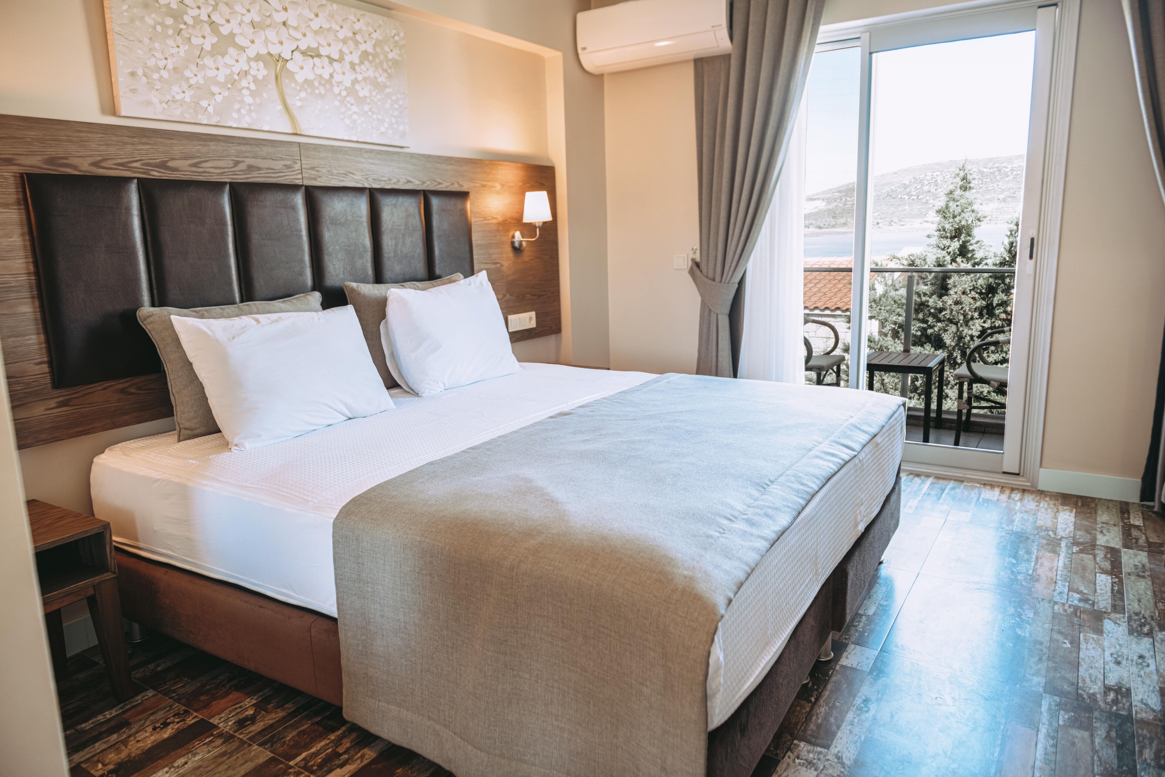 Superior Sea View Room | Egyptian cotton sheets, premium bedding, free minibar