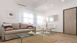 Apartment | Living area - Lovely Apartment near Filopappos Hill (Athens)
