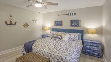 3 chambres, fer et planche à repasser, lit de bébé portatif