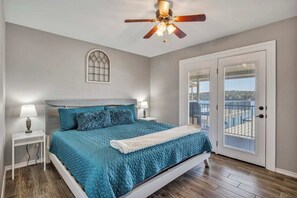 4 makuuhuonetta, vauvan matkasänky, Wi-Fi, vuodevaatteet