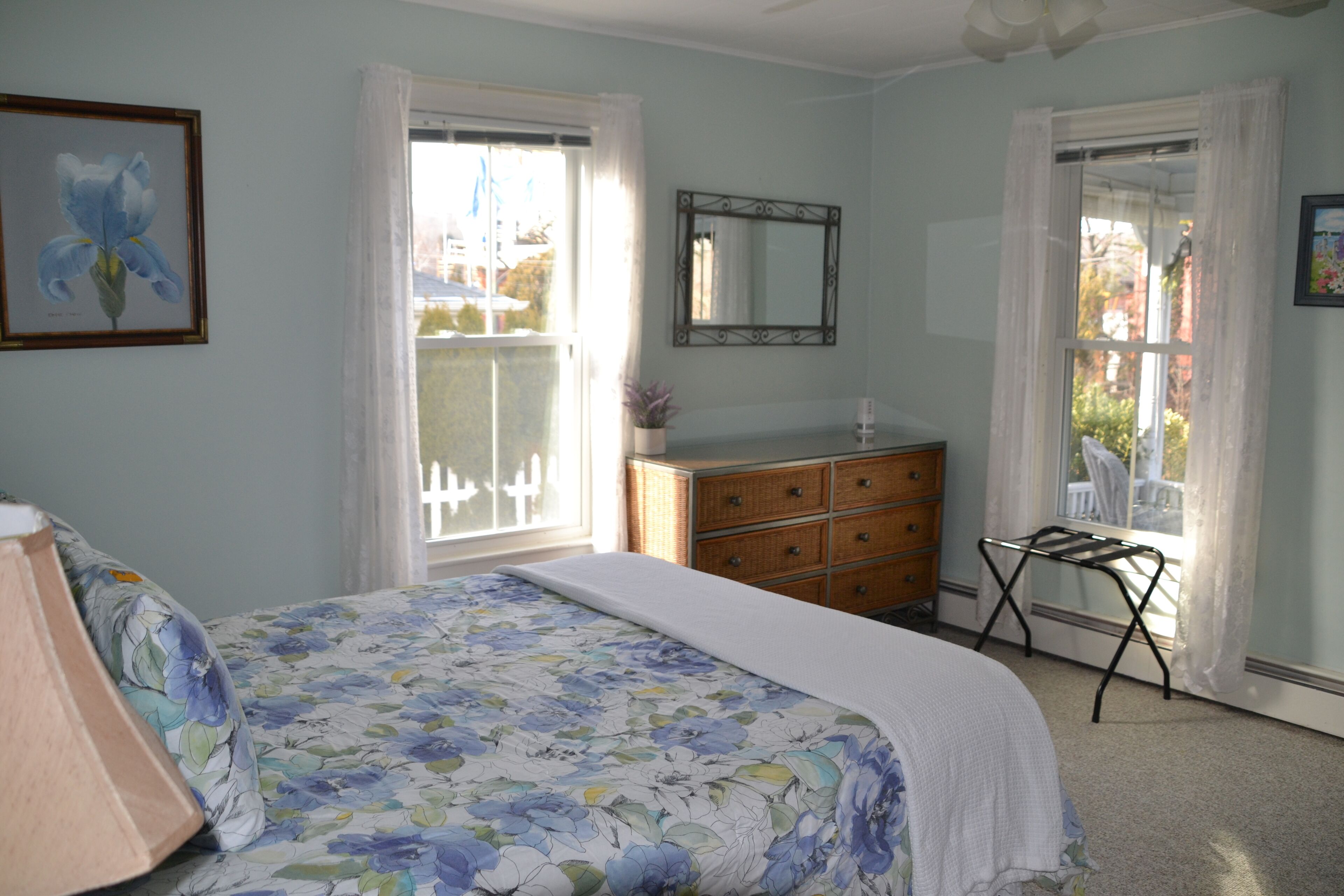 2 bedrooms, desk, iron/ironing board, free WiFi