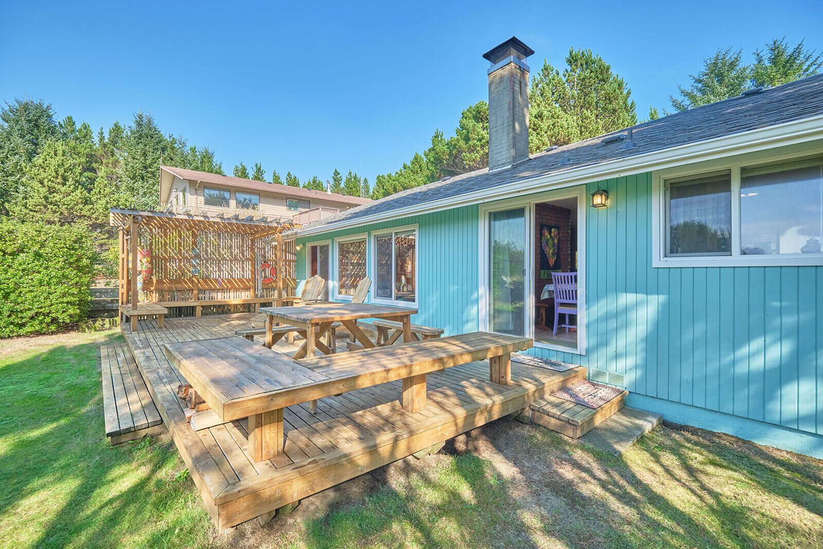 Steps to Beach , Pets Ok, Fenced Yard, Fireplace (SeaNest)
