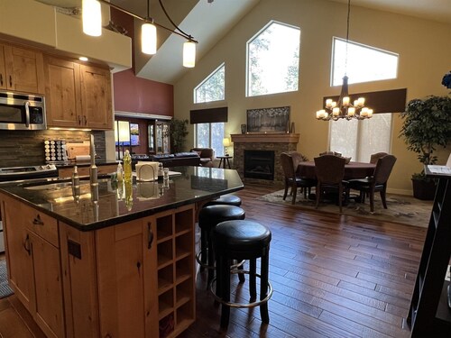 Cp20 The Perfect Glacier Getaway