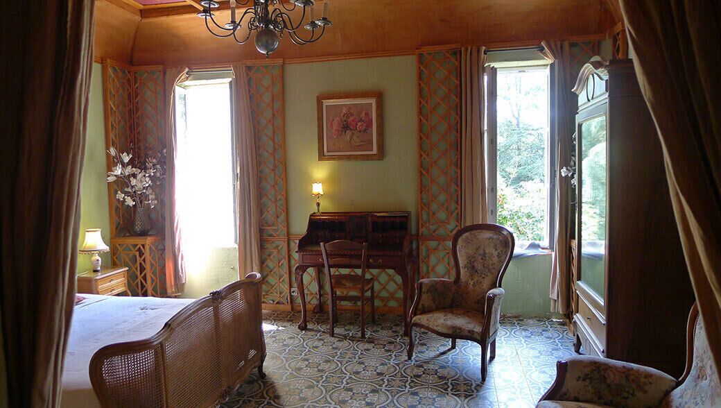 la chambre de Mère Grand et le loup