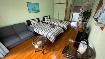 1 quarto, Wi-Fi de cortesia, roupa de cama