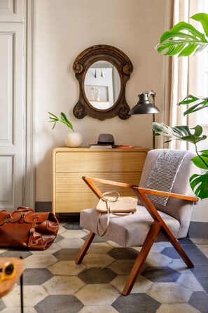 Interior - EMPTYFULL APARTMENT (Lazio)