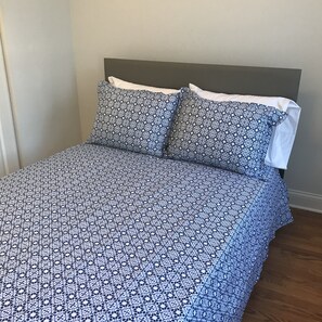 2 bedrooms, WiFi, bed sheets