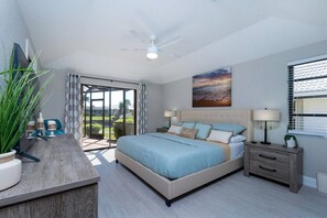 3 bedrooms, desk, iron/ironing board, travel crib - Tropical Waterfront Villa with Heated Pool & Spa (Punta Gorda)