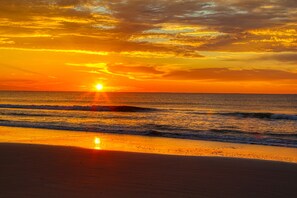 Beach nearby, sun loungers
