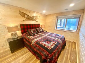 4 室のベッドルーム、アイロン / アイロン台、WiFi (無料)、ベッドシーツ