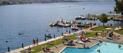 Indoor pool, outdoor pool