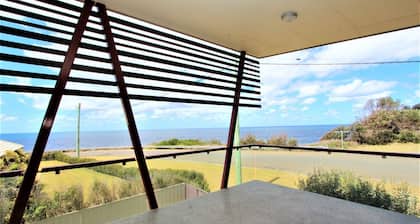 The ultimate property for the family with amazing views to whale watch