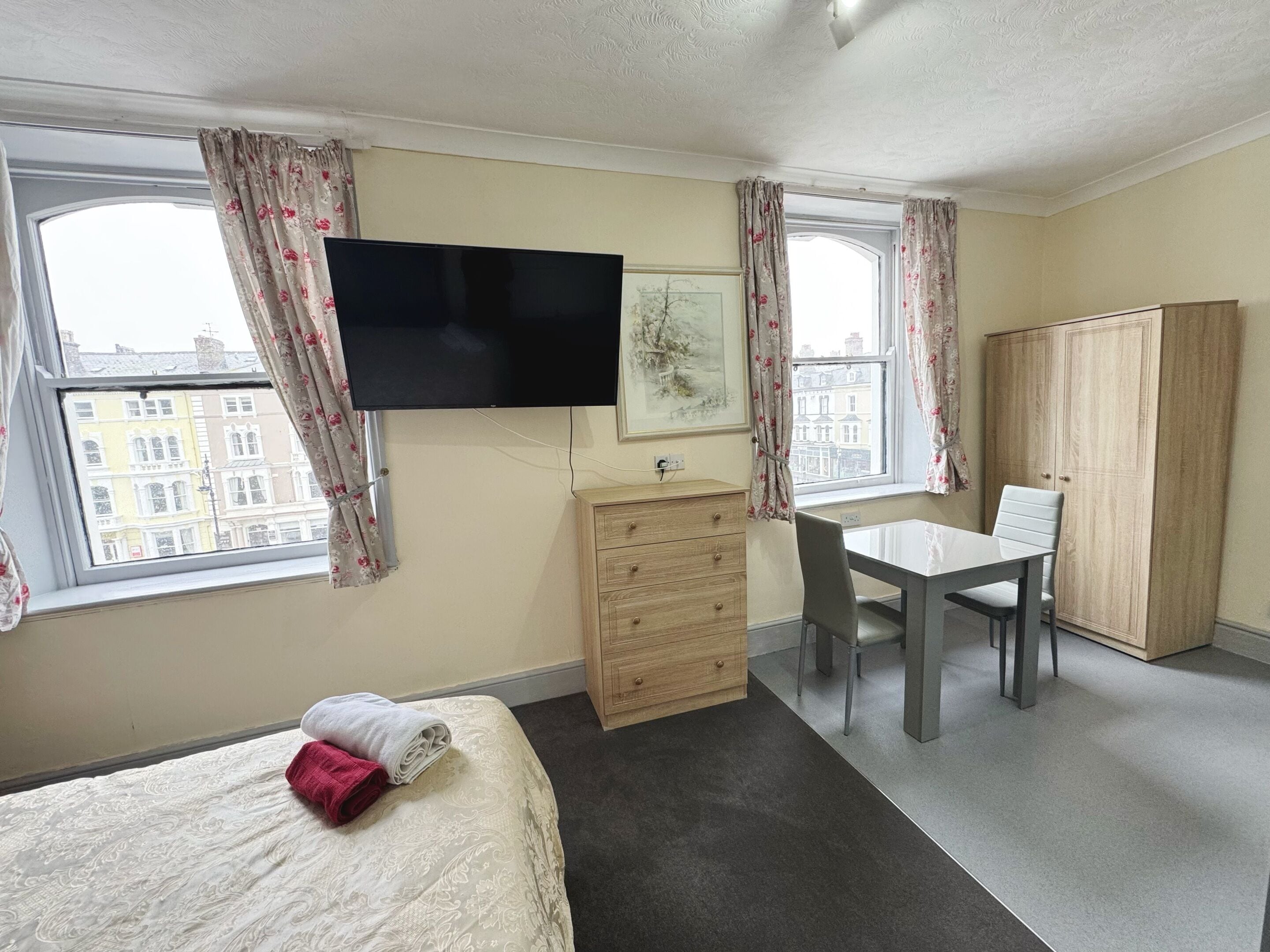 Foto - White Court Llandudno