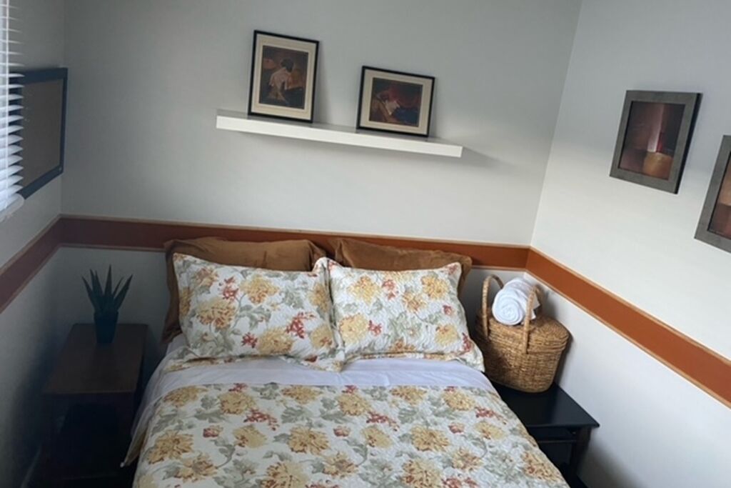 5 Schlafzimmer, Schreibtisch, kostenloses WLAN, Bettwäsche