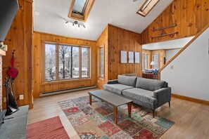 TV, fireplace, video games