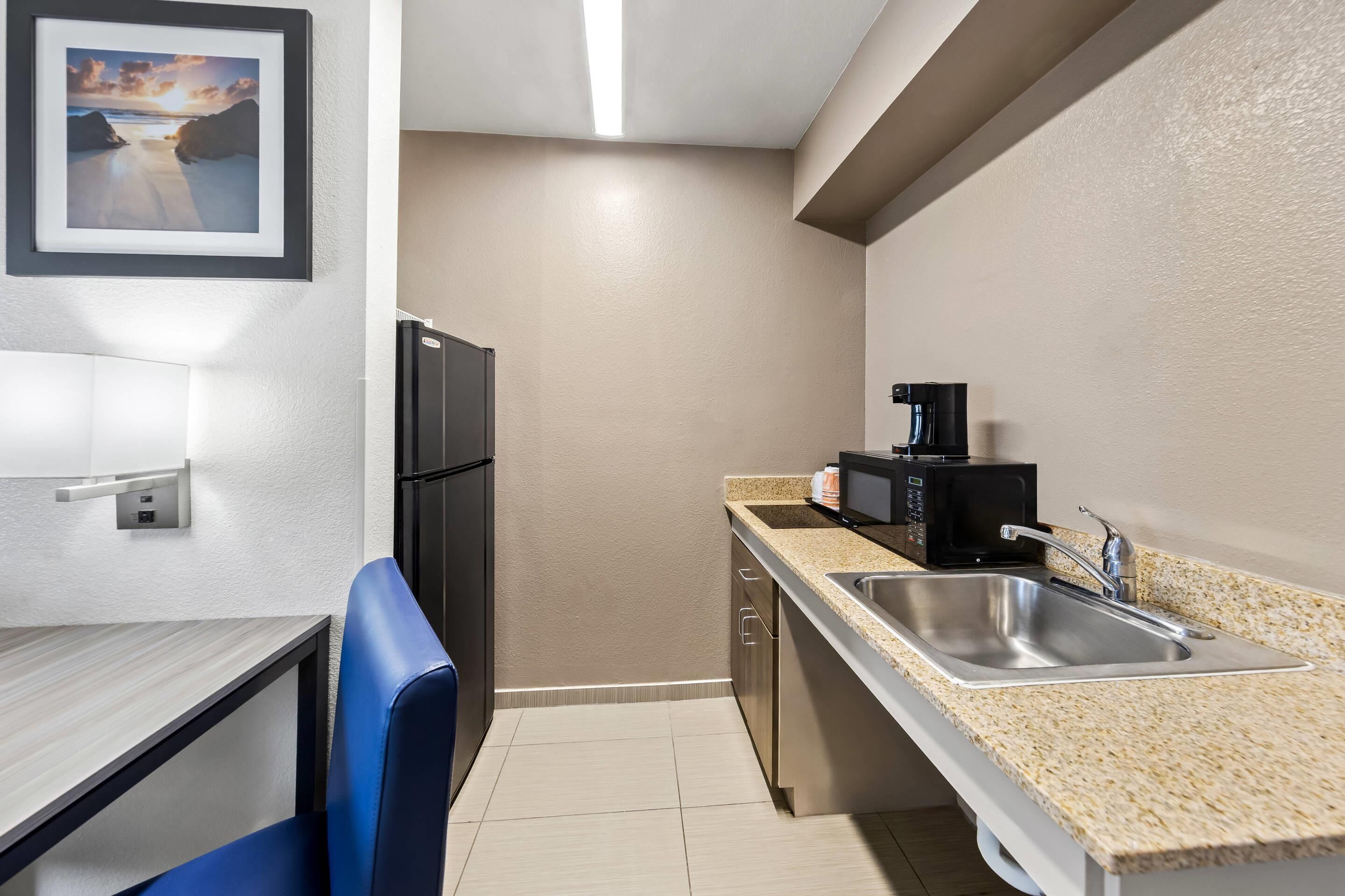 Chambre, 1 grand lit, accessible aux personnes à mobilité réduite, non-fumeur
