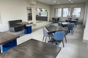 Breakfast area - Quality Inn Fishers - Indianapolis (Fishers)