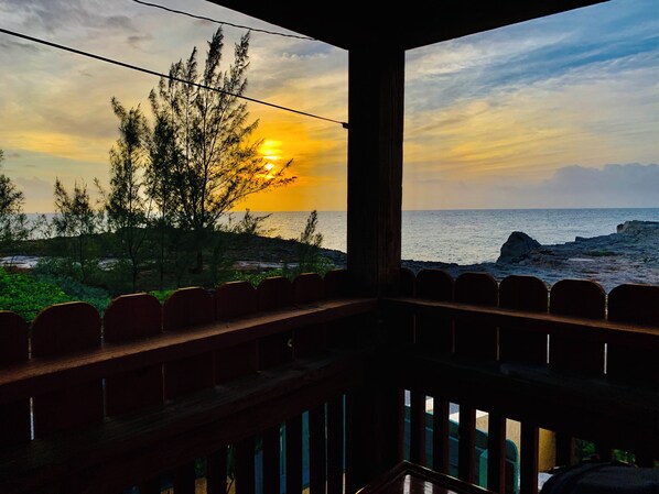 Property grounds - Stunning Sunset View at Vista Blu (Governor's Harbour)