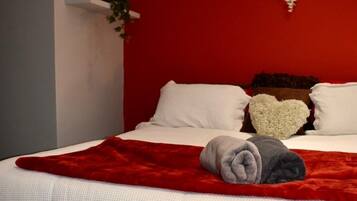 Double or Twin Room, 1 Bedroom | Free WiFi